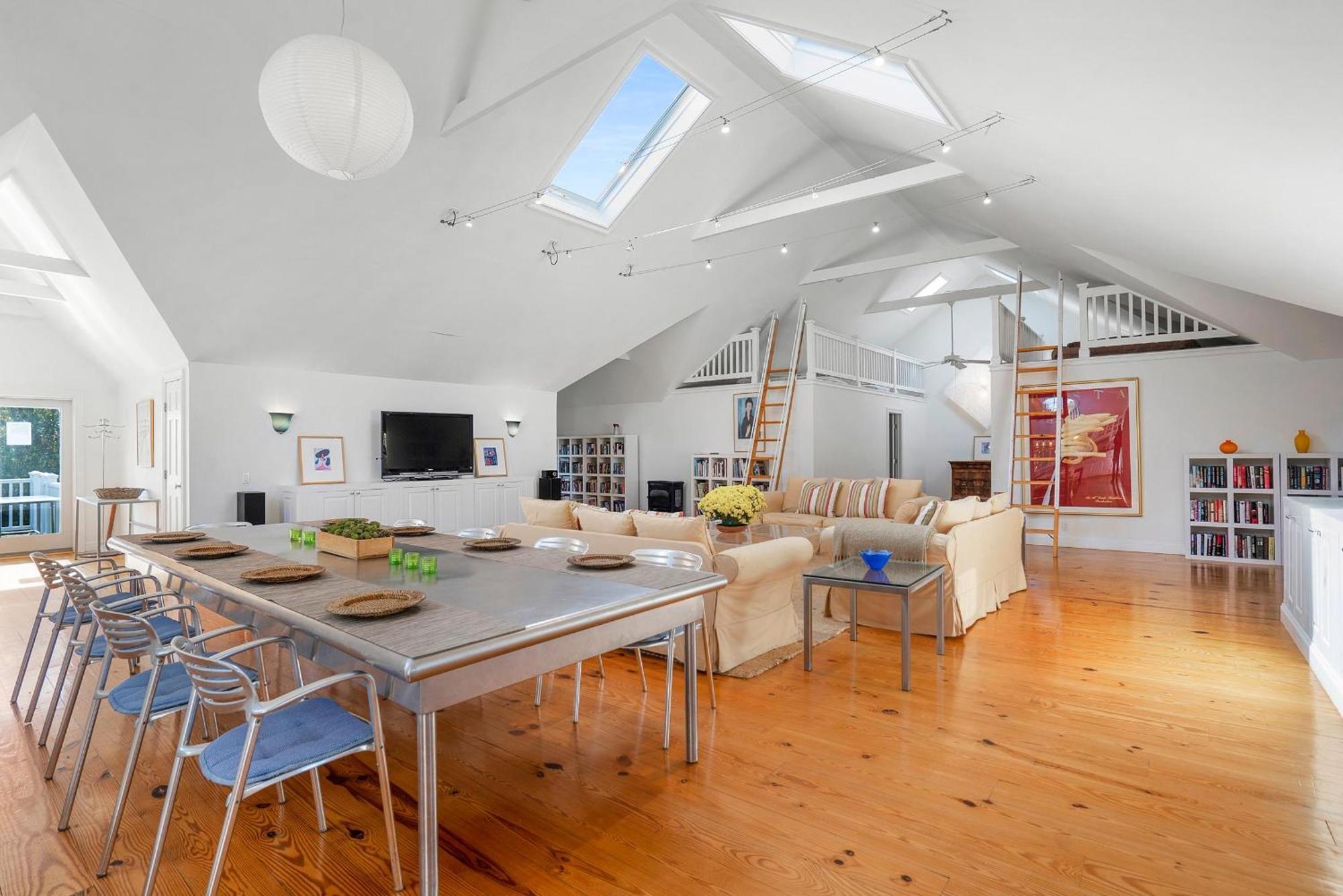 Large Modern North Fork Barn:Vineyards In Backyard, Harbes Farms Mattituck Exterior foto